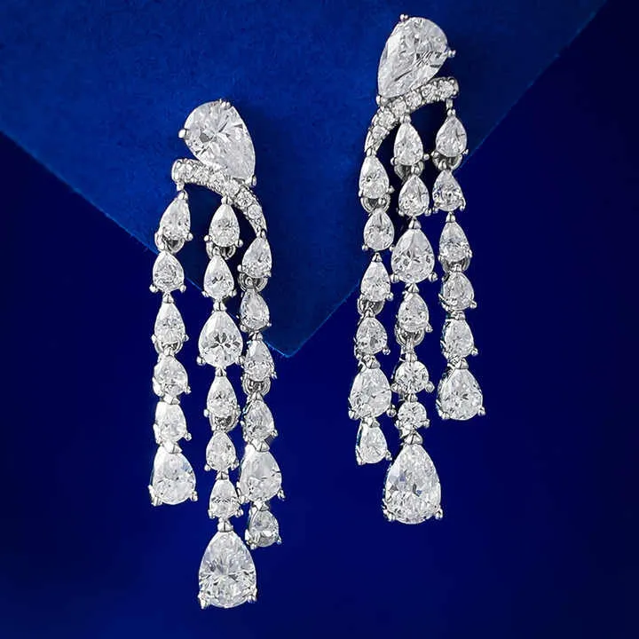 العصرية المصنوعة من الفضة الإسترلينية عيار 925 Modern made of 925 sterling silver