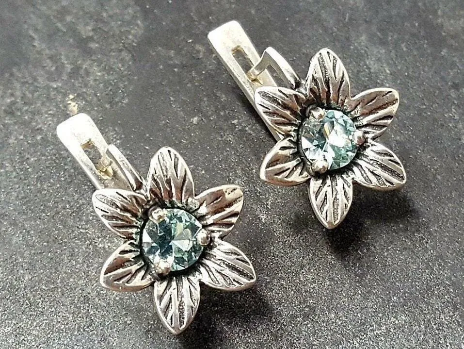 Aquamarine Flower Earrings - Vintage Aquamarine Studs - Blue Flower Earrings