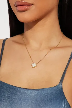 Baby Flower Necklace - White/Gold