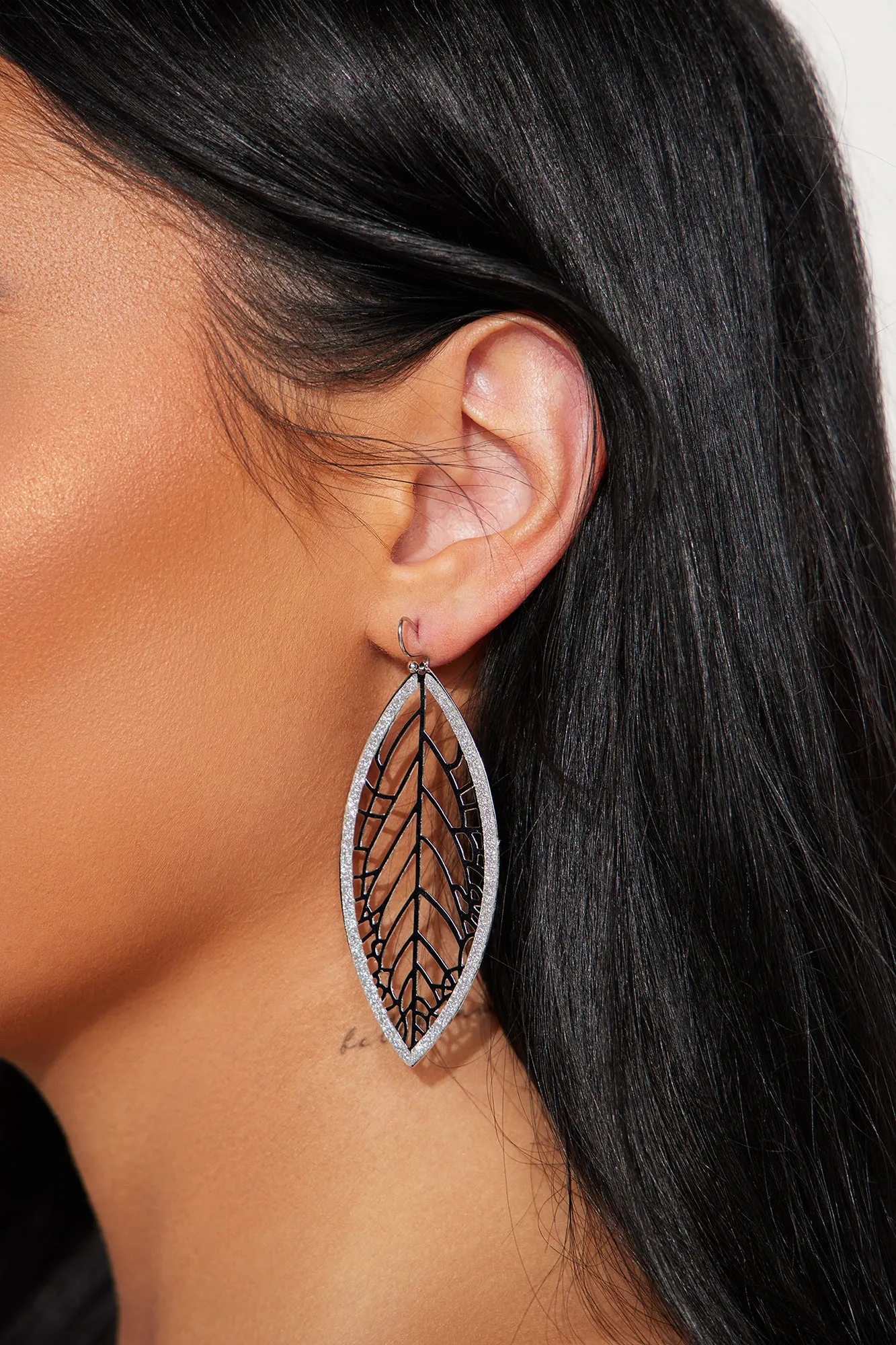 Beleaf Me Earrings - Silver
