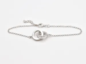 Diamond Charm Bracelet - Interlocking Circles Wristlet - Solid Silver Bracelet
