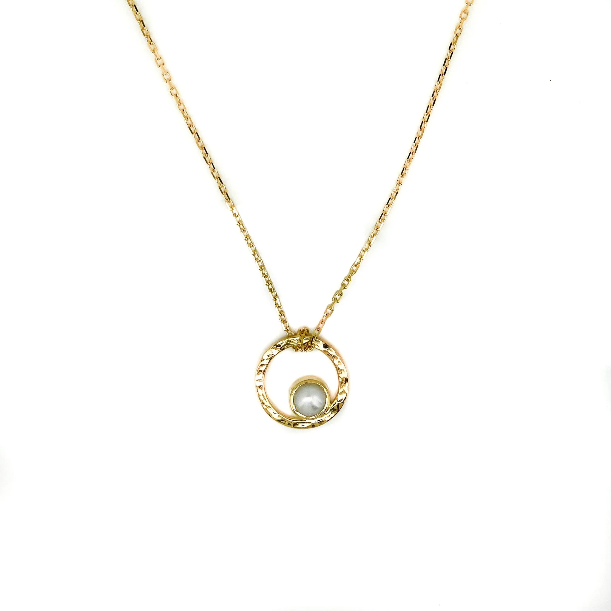 Sunset Swirls Pearl Necklace Gold